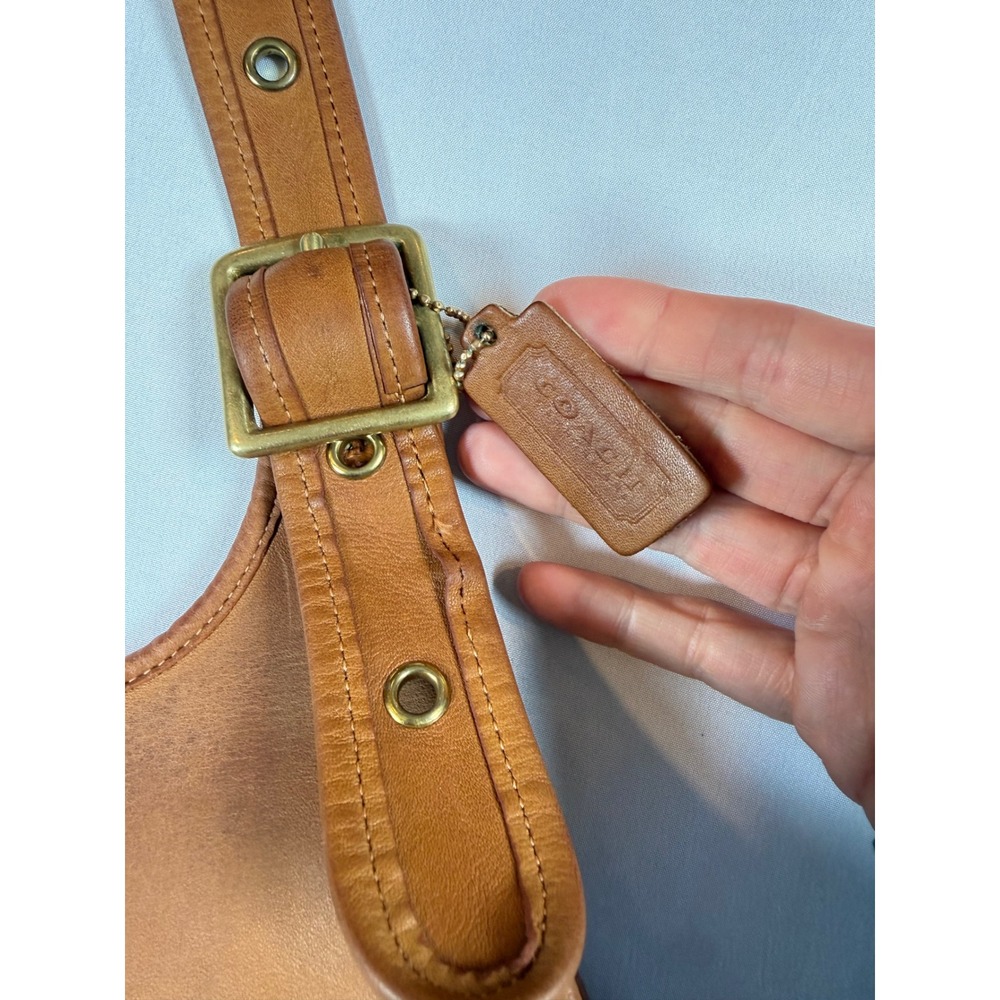 Vtg Rare Coach NYC Crescent Saddle Bag Tan Leather Bonnie Cashin Era Pre-Creed - Picture 6 of 15